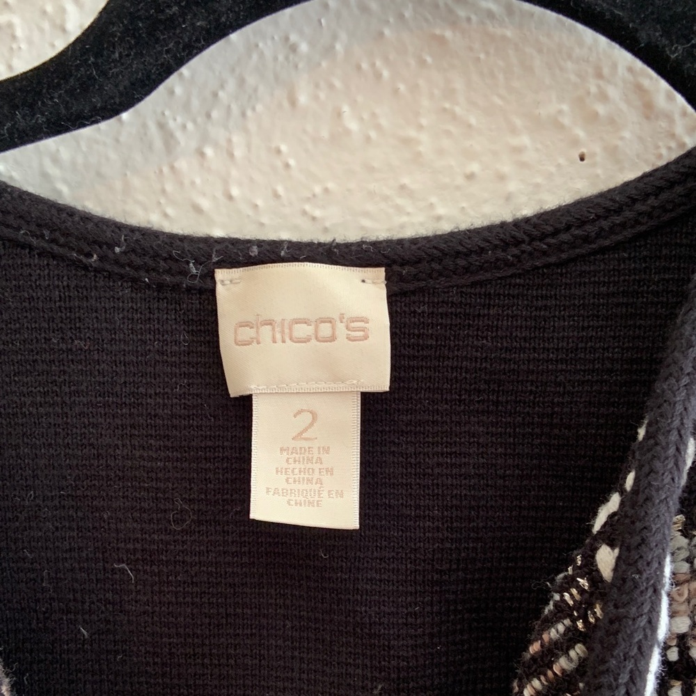 Black and White Patterned Cardigan Chico’s size 2 - Picture 2 of 10